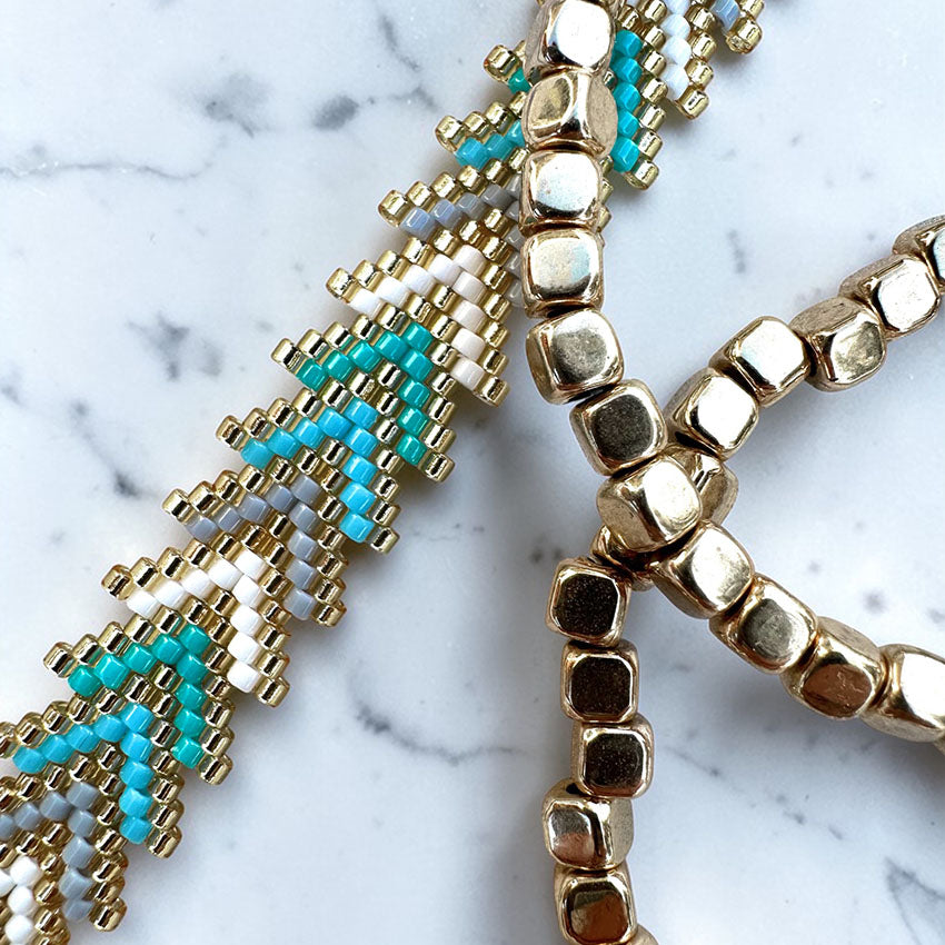 Aqua Glow set flat lay